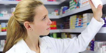 Remèdes capillaires fantaisie de la pharmacie