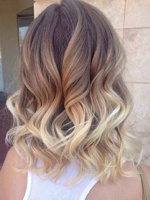 Balayage de coloration sur un carré allongé