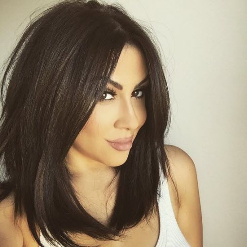 Coupe de cheveux longue au carré
