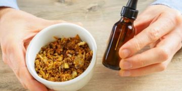 Teinture de propolis pour les cheveux