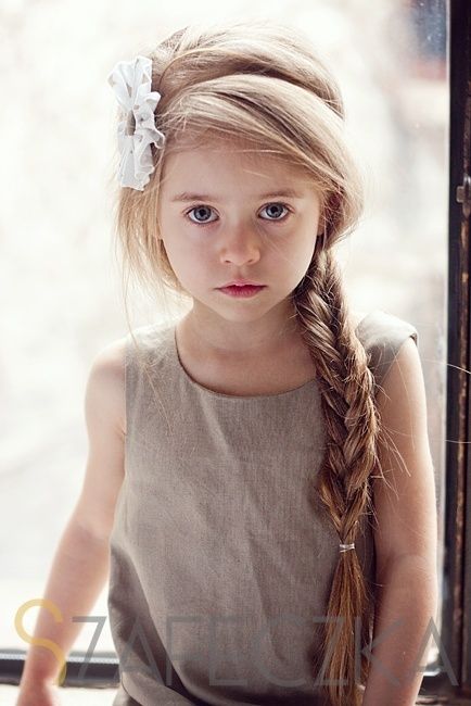 Coiffures de tresse pour les filles
