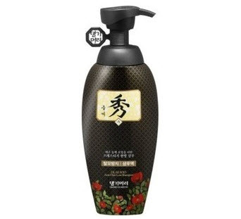 Shampooing contre la chute des cheveux à base d'huile de camélia Daeng Gi Meo Ri Dlae Soo Shampooing anti-chute