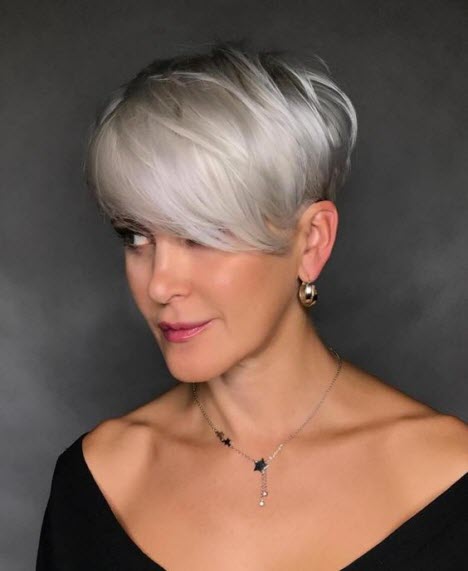 Coupes de cheveux pour les femmes après 40 ans