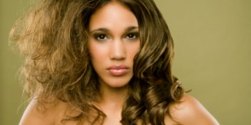 Comment réduire les cheveux secs
