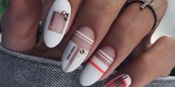 Manucure géométrique pour ongles en amande 2024