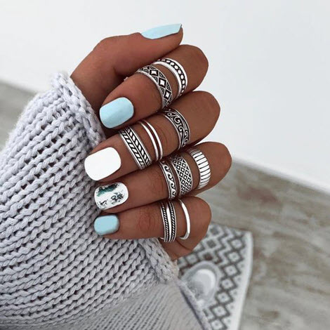 Conception d'ongles d'été 2024 pour les ongles courts