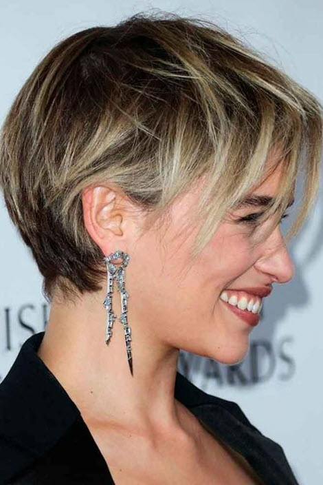 Coupes de cheveux courtes à la mode 2024-2025