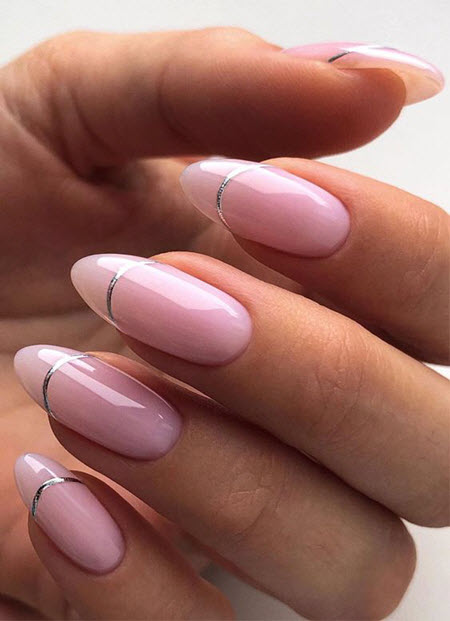 Français pour les ongles ovales
