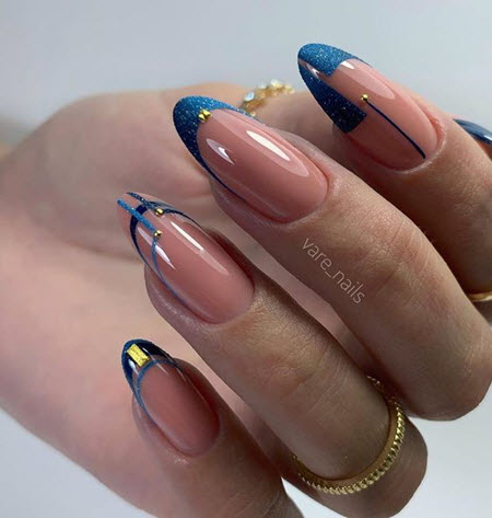 Français pour les ongles ovales