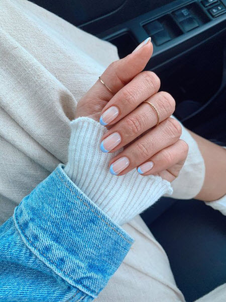 Français pour les ongles ovales