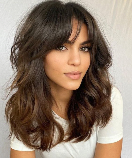 Belle couleur de cheveux tendance