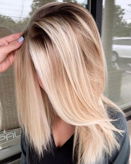 Belle couleur de cheveux tendance