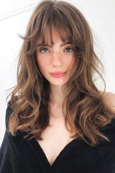 Coupes de cheveux avec une frange