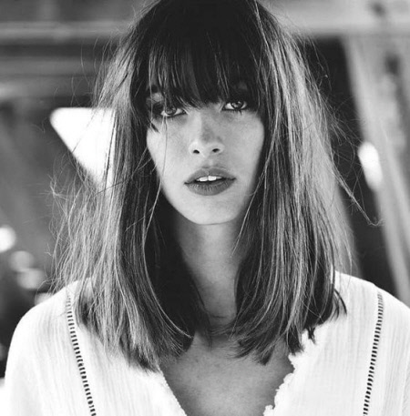 Coupe de cheveux droite
